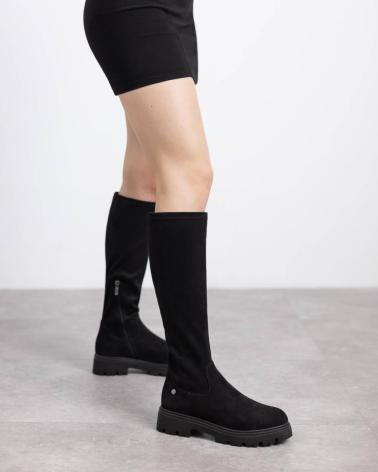 BOTA ALTA XTI 144393 NEGRA TIPO CALCETÍN CON SUELA TRACK NEGRO