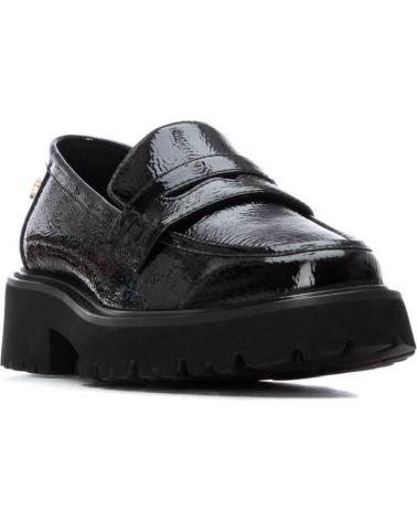 LOAFER CARMELA 162551 BLACK WITH PLATFORM NEGRO
