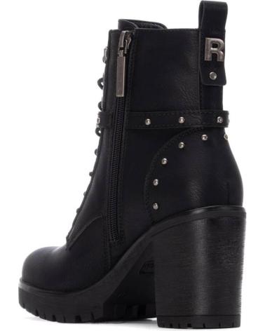 BOTAS REFRESH 172916 NEGRAS CON PLATAFORMA Y CORDONES NEGRO