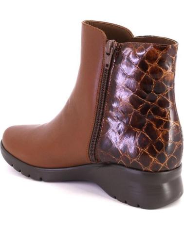 PIESANTO 255873 - LEATHER ANKLE BOOTS IN COGNAC WITH TEXTURED PANEL CUERO