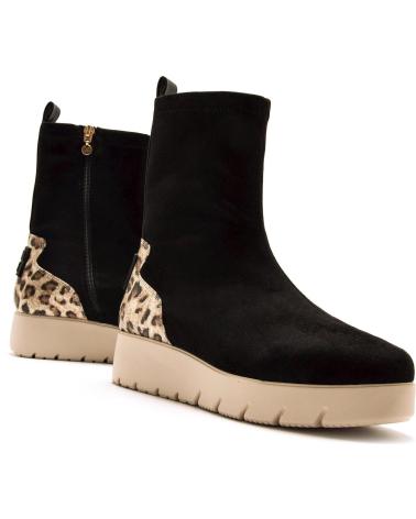 BOTÍN DE PLATAFORMA MARIA MARE 63700 NEGRO CON ESTAMPADO ANIMAL NEGRO