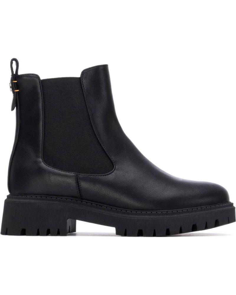 BOTAS CHELSEA REFRESH 173168 NEGRAS CON SUELA TRACK NEGRO