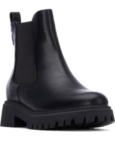 BOTAS CHELSEA REFRESH 173168 NEGRAS CON SUELA TRACK NEGRO