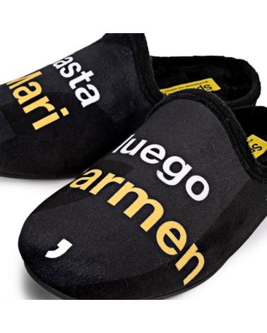 MARPEN PANTOFOLE DA CASA NERE CON MESSAGGIO 'HASTA LUEGO MARI CARMEN' NEGRO