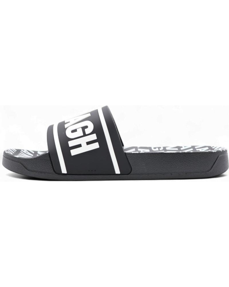 GIANNI KAVANAGH CHANCLAS 2 0 LOGO NEGRO Y BLANCO
