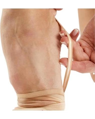 Inicio-DVILLENA-PUNTERA-GIMNASIA-RITMICA-AFRICA-BEIGE