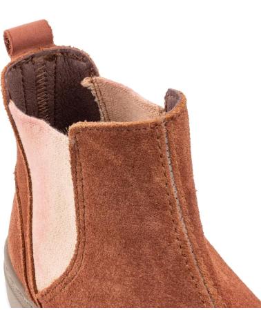 BOTA CHELSEA NATURAL WORLD KIRA 6155 MARRÓN MARRóN