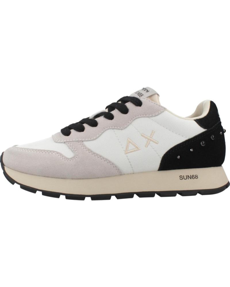 SUN68 ZAPATILLAS MUJER MODELO ALLY STUDS COLOR BLANCO S31 BIANPA
