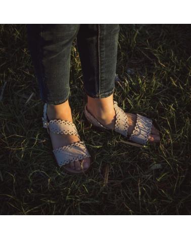 SANDÁLIAS ELI '1957' ROSA DE CAMURÇA COM BORDA FESTONADA ROSA