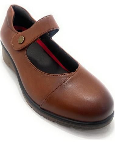 HUALUN MERCEDITA CONFORT MARRÓN CON SUELA DE CUÑA Y CIERRE ADHERENTE MARRóN