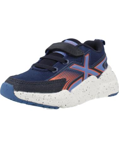 MUNICH ZAPATILLAS NINO MODELO SUPER TRACK COLOR AZUL 003