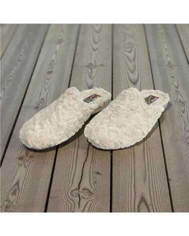 CALZADOMANIA ZAPATILLA PELO SUAVE BEIG