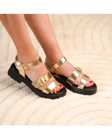 SANDALI PIATTI DORATI PUNTOSALAO CON FIBBIA DA DONNA VARIOS COLORES
