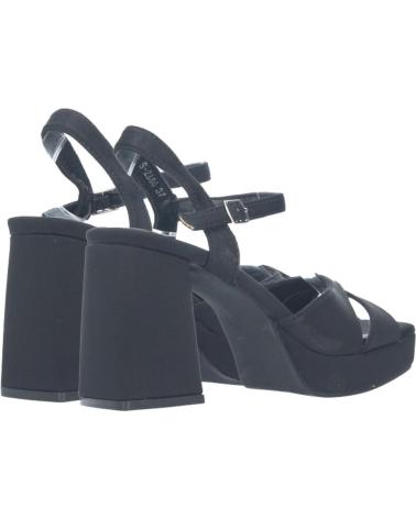 PUNTOSALAO SCHWARZE PARTYSANDALEN MIT BLOCKABSATZ UND PLATEAU VARIOS COLORES