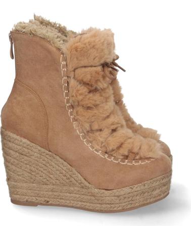 BOTÍN DE CUÑA PUNTOSALAO EN YUTE Y PELO ESTILO AUSTRALIANO PARA MUJER COLOR CAMEL VARIOS COLORES