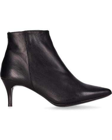 BOTAS CHIKA10 ST UMBRIA 01 TACÓN BAJO NEGRO-BLACK