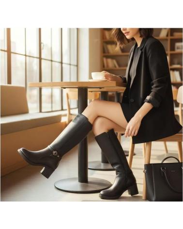 BOTA ALTA TIMBOS MUJER TACÓN HEBILLA NEGRO NEGRO