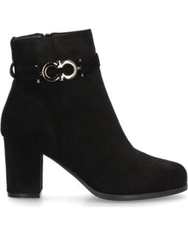 BOTÍN DE TACÓN SPORT3PUNTO0 CON DETALLE DE HEBILLA VARIOS COLORES