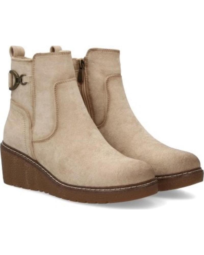 BOTAS SPORT3PUNTO0 CON CUÑA Y DETALLE DE HEBILLA VARIOS COLORES