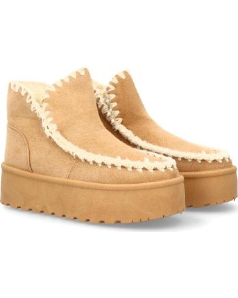 BOTAS SPORT3PUNTO0 CON PLATAFORMA Y DETALLE DE COSTURA VARIOS COLORES