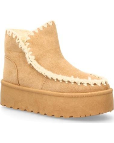 BOTAS SPORT3PUNTO0 CON PLATAFORMA Y DETALLE DE COSTURA VARIOS COLORES