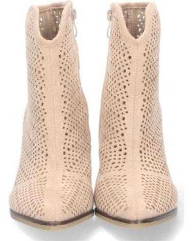 BOTAS DE MUJER SPORT3PUNTO0 Z-2231 CON TACÓN Y DISEÑO TROQUELADO VARIOS COLORES