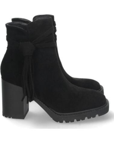 BOTAS DE CAÑA BAJA SPORT3PUNTO0 CON FLECOS Y TACÓN GRUESO VARIOS COLORES