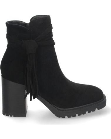 BOTAS DE CAÑA BAJA SPORT3PUNTO0 CON FLECOS Y TACÓN GRUESO VARIOS COLORES