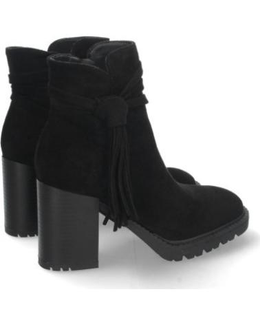 BOTAS DE CAÑA BAJA SPORT3PUNTO0 CON FLECOS Y TACÓN GRUESO VARIOS COLORES