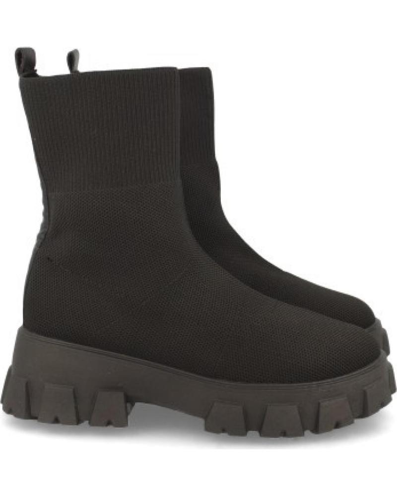 BOTAS SPORT3PUNTO0 N1CD-1308 MUJER CON SUELA TRACK NEGRA VARIOS COLORES