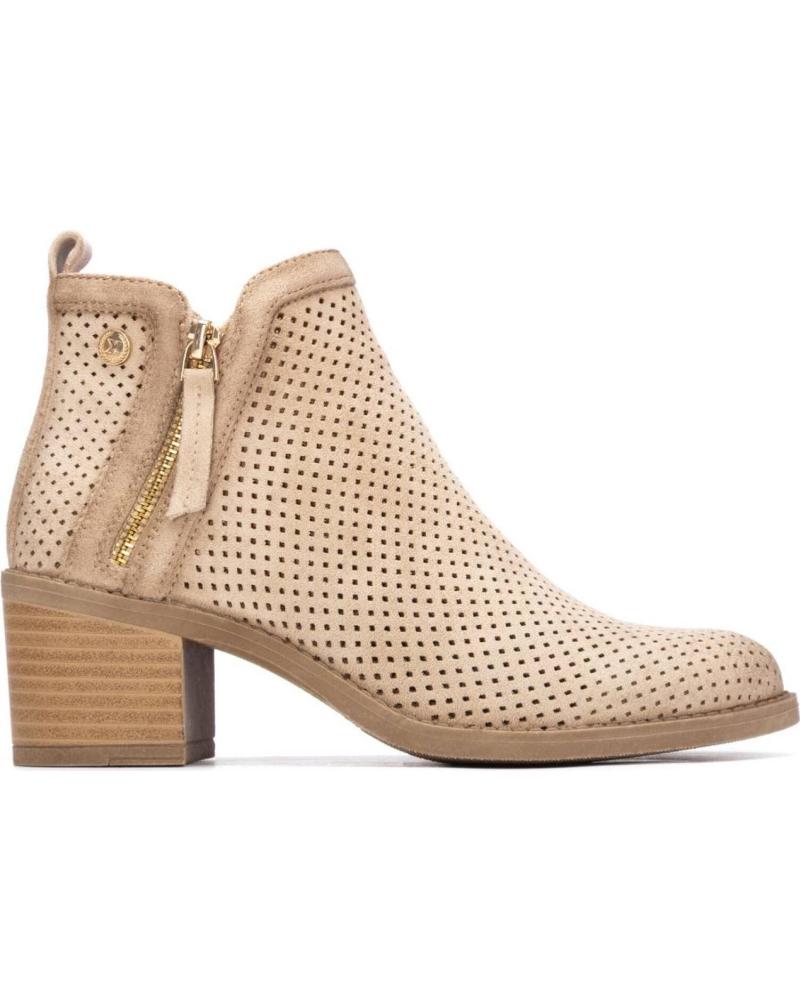 BOTÍN XTI 145035 MUJER BEIGE PERFORADO TACÓN BEIG
