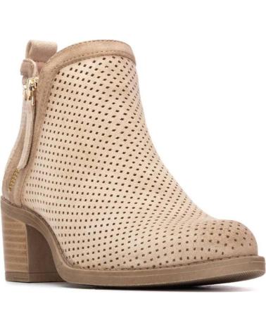 BOTÍN XTI 145035 MUJER BEIGE PERFORADO TACÓN BEIG
