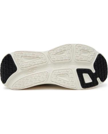 SKECHERS ZAPATILLAS MAX CUSHIONING ENDEAVOUR MARRON