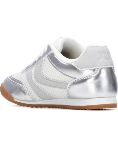 ZAPATILLAS CASUAL XTI 153003 PARA MUJER PLATA