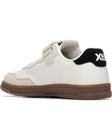 XTI ZAPATILLAS CASUAL VELCRO MODELO 153037 PARA NIÑA BEIGE