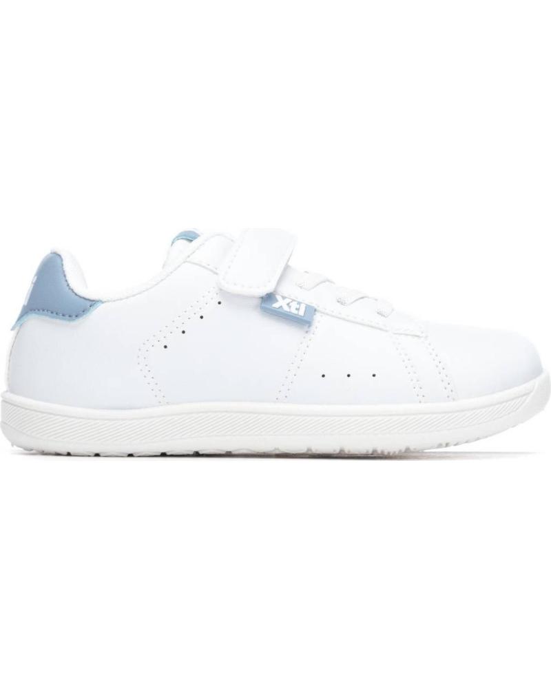 XTI ZAPATILLA CASUAL INFANTIL MODELO 153115 CELESTE CELESTE