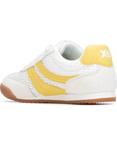 ZAPATILLA CASUAL XTI 153129 PARA NIÑA BLANCO