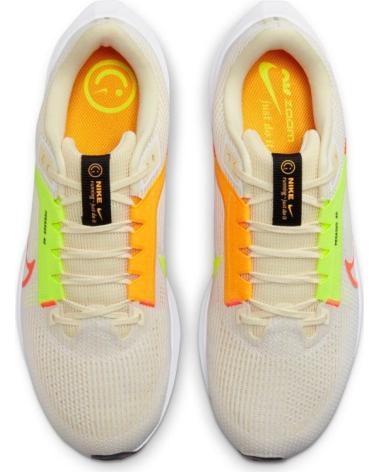 ZAPATILLA NIKE AIR ZOOM PEGASUS 40 HOMBRE DV3853-101 RUNNING AMARILLO