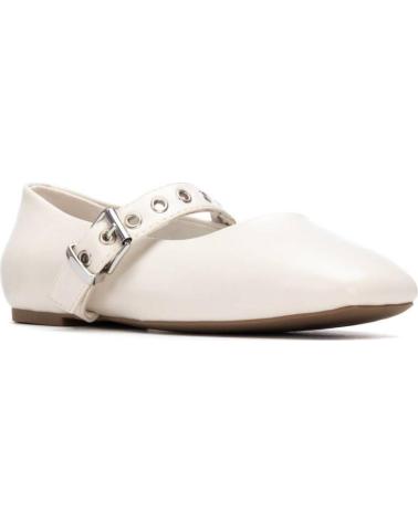 XTI BAILARINAS XTI CON HEBILLA Y TACHUELAS EN TONO HIELO HIELO