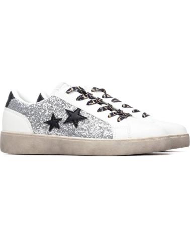 TEDDY SMITH ZAPATILLAS TEDDY SMITH CON ESTRELLAS PLATEADAS Y DETALLES EN NEGRO PLATA