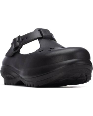 XTI XTI SANDALIA MARY JANE NEGRA CON TIRA ADHERENTE Y PLATAFORMA NEGRO