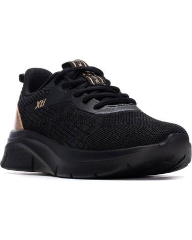 XTI TÊNIS XTI MODELO 145170 PRETO COM DETALHE DOURADO NEGRO