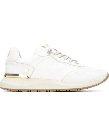 XTI ZAPATILLAS SPORTWEAR 145201 EN COLOR PARA MUJER BLANCO