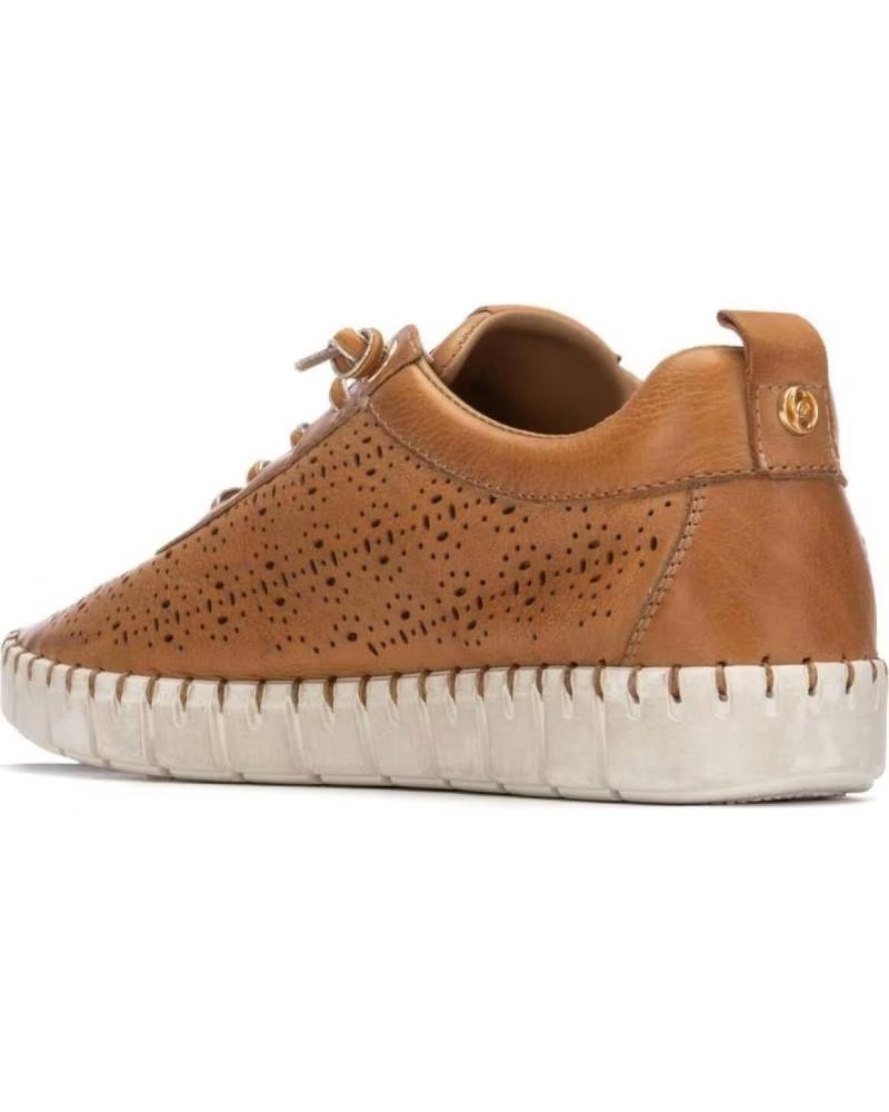CARMELA ZAPATILLAS CARMELA PIEL CAMEL CON PERFORACIONES CAMEL