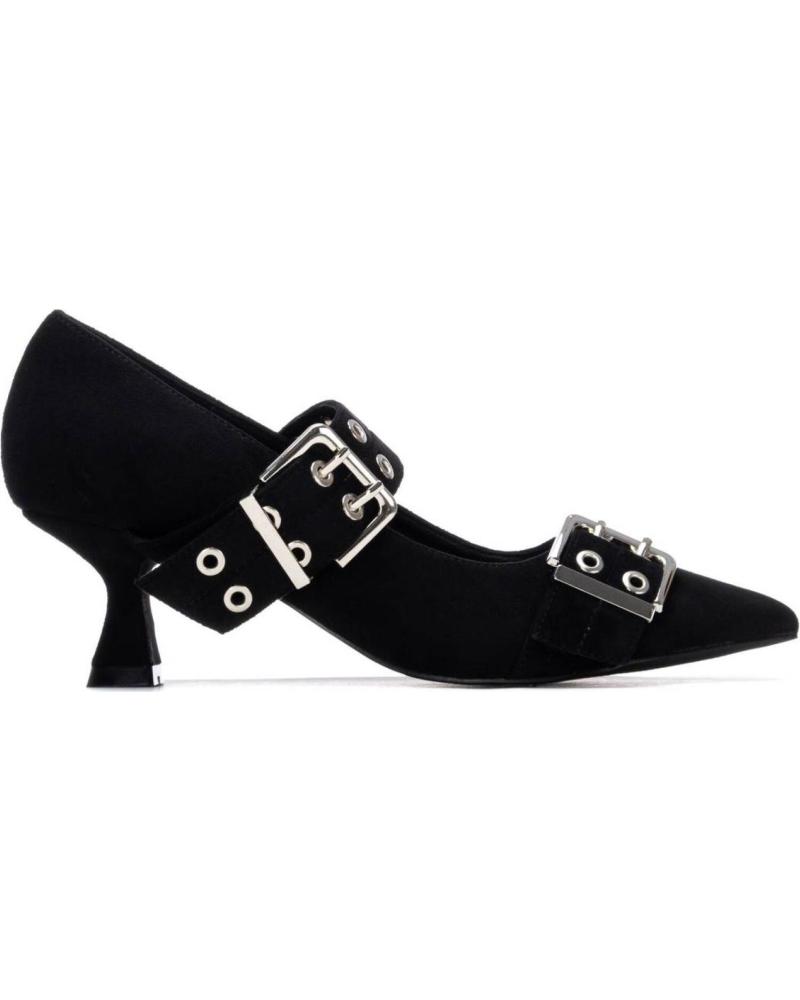 REFRESH ZAPATOS DE TACÓN NEGROS CON DOBLE HEBILLA Y OJALES NEGRO