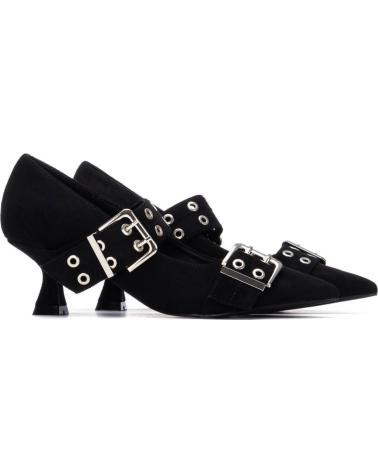 REFRESH ZAPATOS DE TACÓN NEGROS CON DOBLE HEBILLA Y OJALES NEGRO