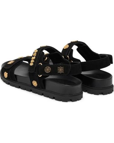 GUESS SANDALIA FLORIZY NEGRA CON DETALLES METALICOS DORADOS NEGRO