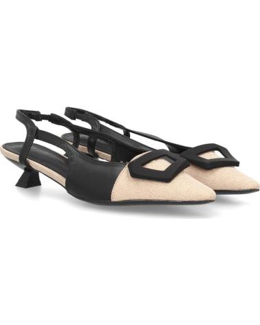 SPORT3PUNTO0 ZAPATOS DE TACÓN DESTALONADOS NEGROS Y BEIGE CON HEBILLA VARIOS COLORES
