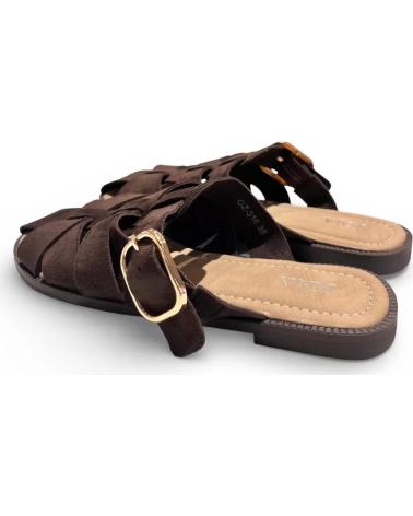 TIMBOS ZUECO PLANO DE MUJER TIMBOS EN MARRÓN MARRóN