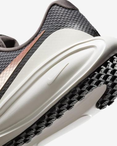 NIKE ZAPATILLAS REVOLUTION 8 NEGRO BONRCE DORADO HJ8485-200 RUNNI NAN